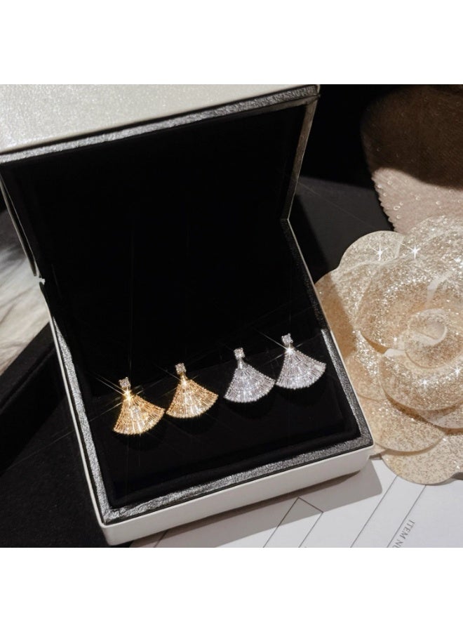 سيلسي أقراط Sellcy الفاخرة المطلية بالذهب على شكل مروحة، مرصعة بالزركونيا المتلألئة، تصميم نسائي - Image 2